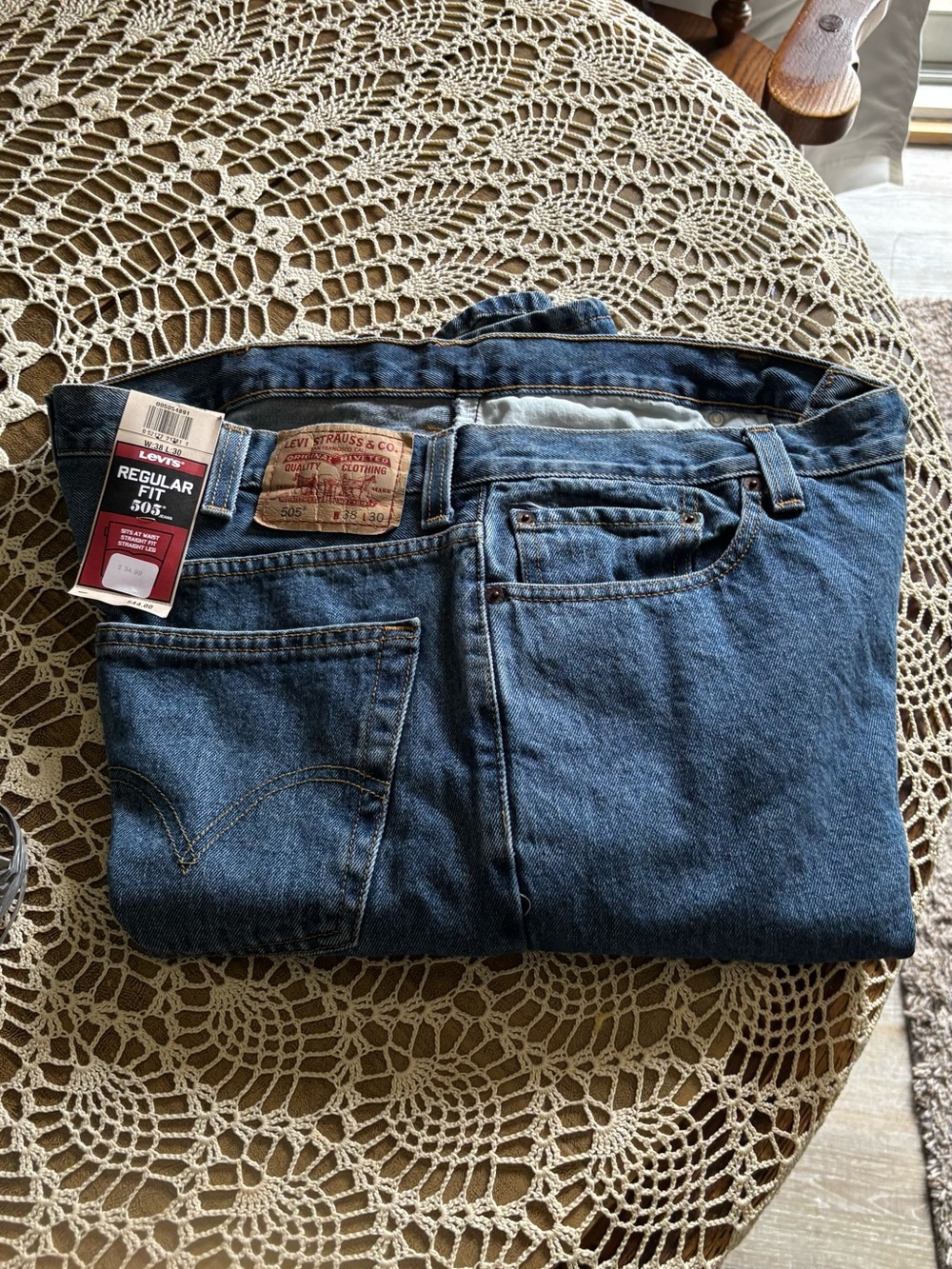 Levi's 505 Men’s Blue Denim Regular Fit Jeans 38X30 - Picture 3 of 4